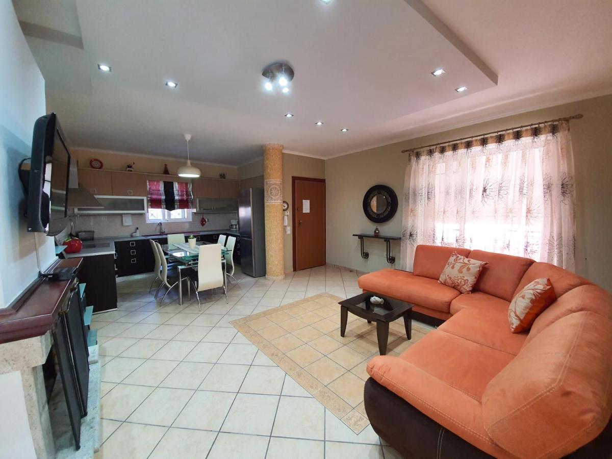 Villa Smeralda Sarandë Buitenkant foto