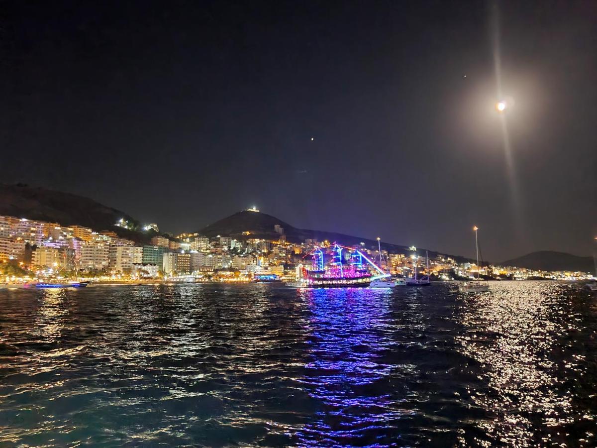 Villa Smeralda Sarandë Buitenkant foto
