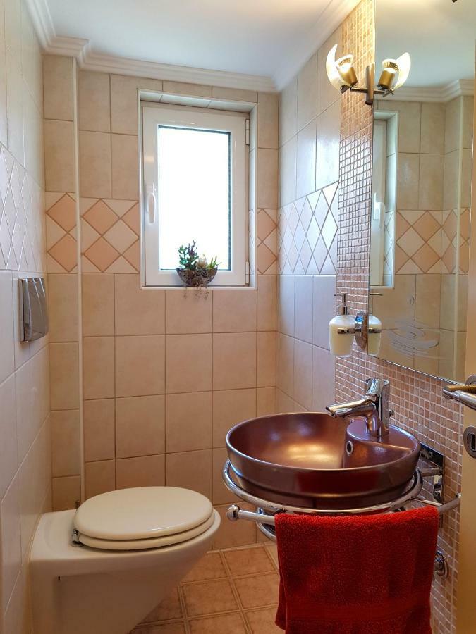 Villa Smeralda Sarandë Buitenkant foto